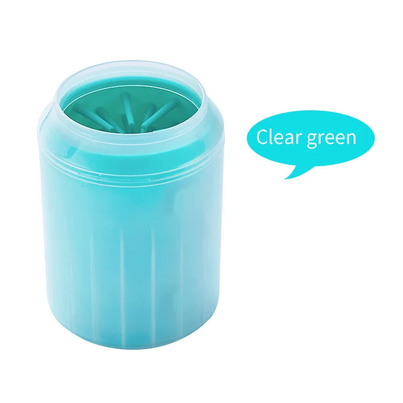 Green pet paw cleaners