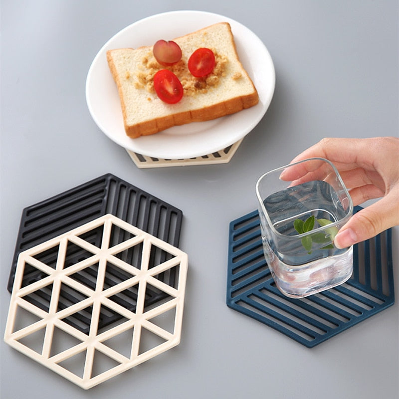 Multiple Geometric Coasters in use