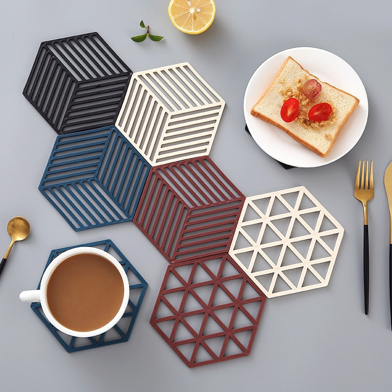 Multiple Geometric Coasters in use