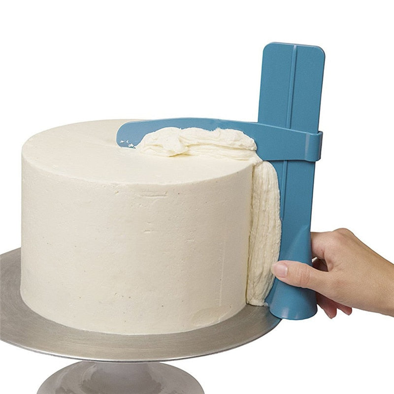 Adjustable Cake Scraper